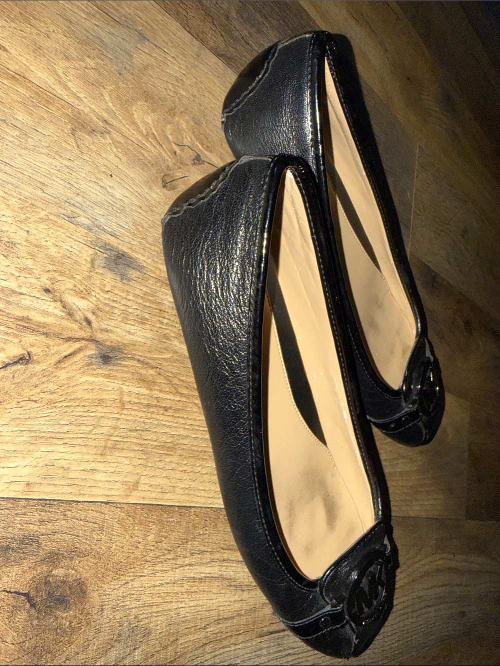 Michael Kors Black Leather MK Emblem Ballet Flats - Picture 4 of 7